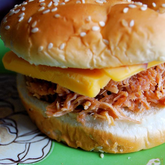 Simple Pulled Pork Sandwiches & Homemade BBQ Sauce