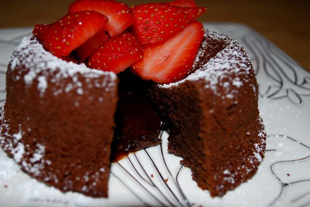 Molten Spiced Chocolate Cabernet Cakes