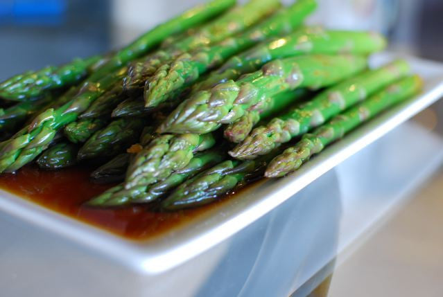 Asian-Style Chilled Asparagus & DIY Sushi Hand Rolls