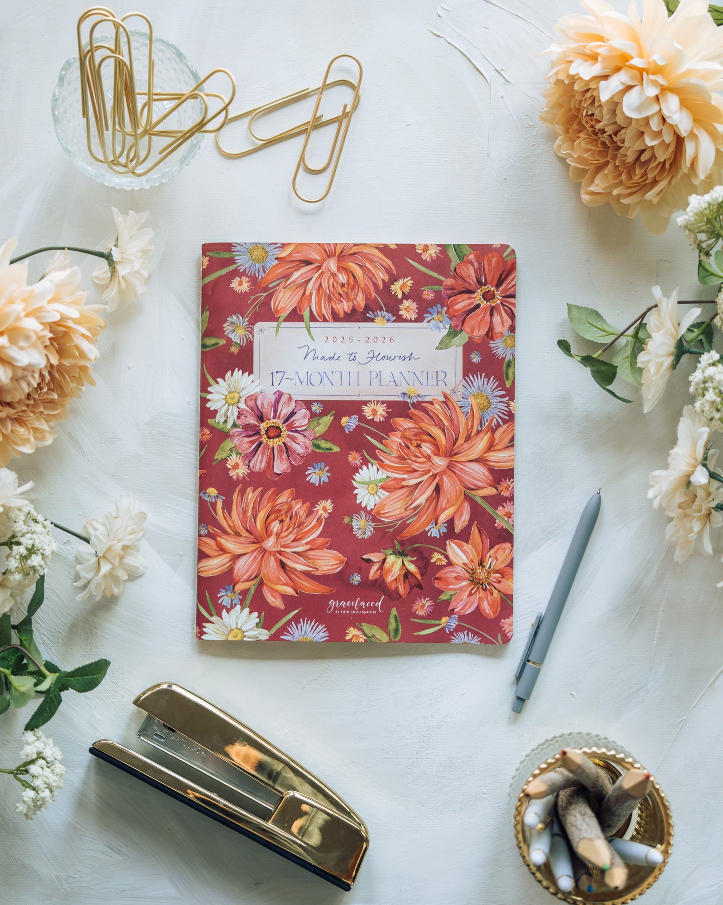 2025-2026 17-Month Planner