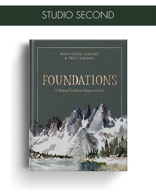 STUDIO SECONDS Foundations Book