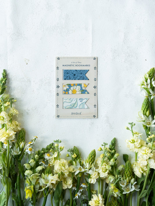 This Moment Matters Magnetic Bookmark Set